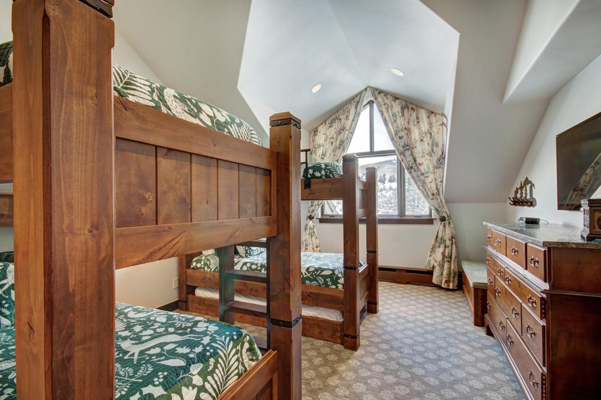 Luxury Ski-In 3 Bedroom Penthouse Inside Pines Lodge, Sleeps 10! Condo Beaver Creek Luaran gambar